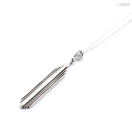 STERLING SILVER ART DECO PENDANT NECKLACE.