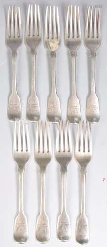 SET OF NINE SILVER FIDDLE PATTERN FORKS