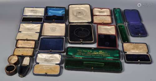 GROUP OF VICTORIAN AND LATER JEWELLERY BOXES