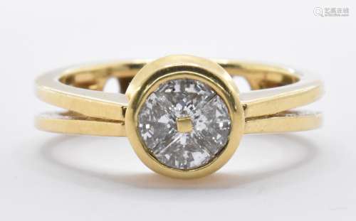18CT GOLD AND DIAMOND RING / PENDANT