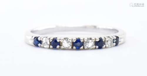 18CT WHITE GOLD DIAMOND AND SAPPHIRE RING