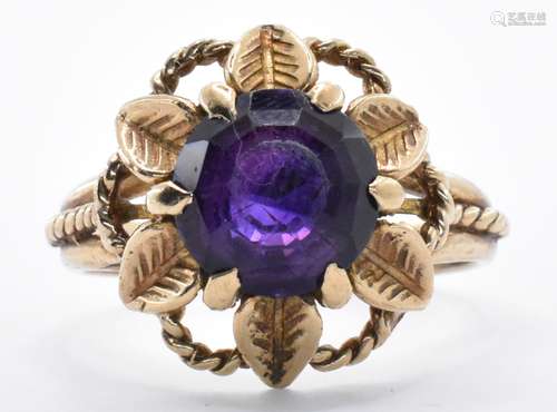 9CT GOLD & AMETHYST FLOWER RING