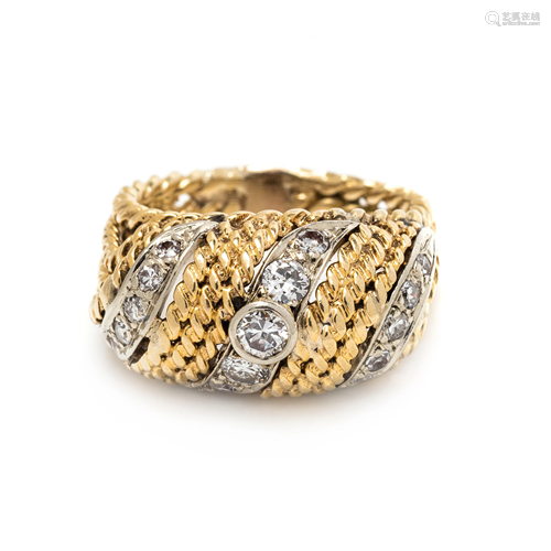 BICOLOR GOLD AND DIAMOND RING