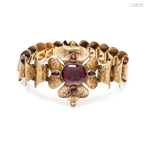 ANTIQUE, YELLOW GOLD AND GARNET BRACELET