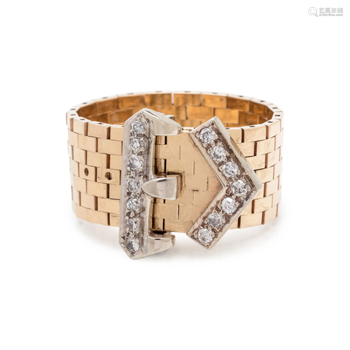 BICOLOR GOLD AND DIAMOND BELT MOTIF RING