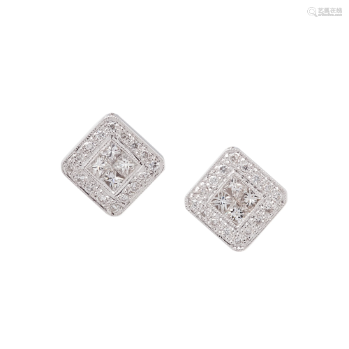 DIAMOND EARRINGS