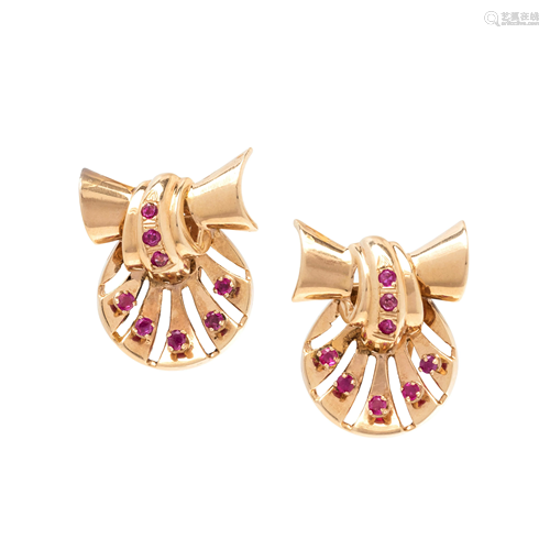 RETRO, ROSE GOLD AND RUBY EARCLIPS