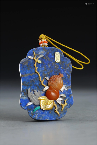 A HARD-STONES INLAID LAPIS LAZULI PENDANT