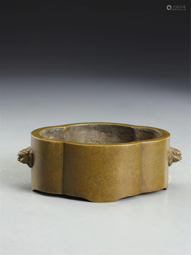 A FLOWER SHAPED BRONZE CENSER