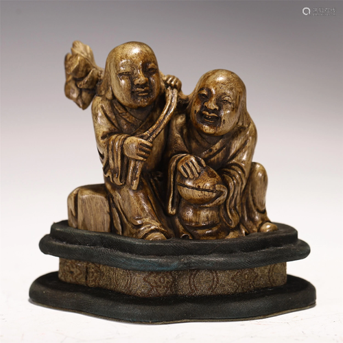 A CHENXIANG WOOD FIGURAL CARVING