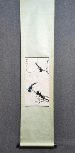 A CHINESE PAINTING OF MAGPIES ON WILLOW TREE