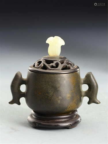 A DOUBLE FISH-HANDLES BRONZE CENSER