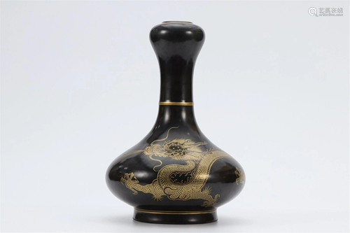 A BLACK GROUND GOLD PAINTED DRAGON VASE