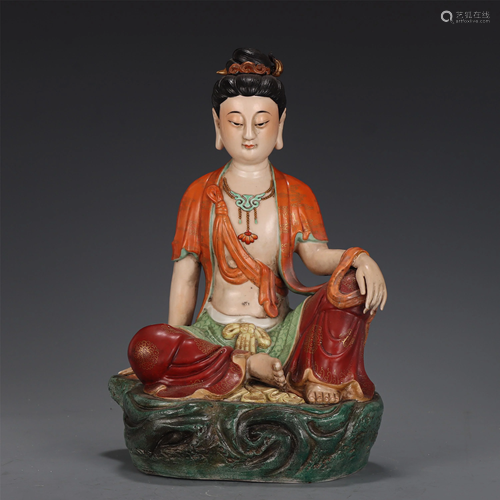 A FAMILLE ROSE PORCELAIN AVALOKITESVARA