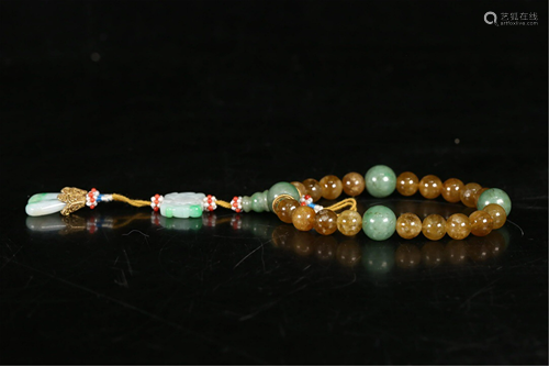 A STRING OF 18-BEAD PRAYER BEADS