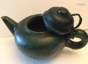 Spinach Jade Teapot, Estate Decor