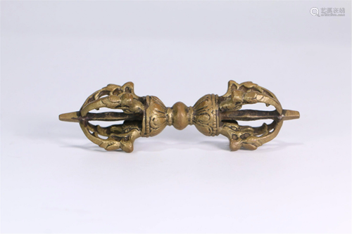 A TIBETAN BUDDHIST STYLE BRONZE VAJRA