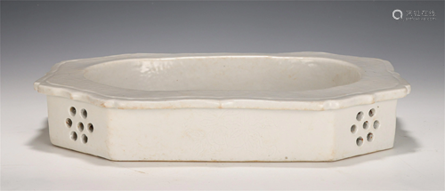 A PALE WHITE GLAZE PORCELAIN WASHER