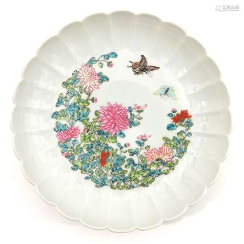 A Famille Rose plate