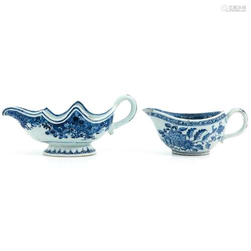 A Lot of 2 Gravy Boats