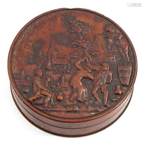 An 18th - 19th Century Snuff Box