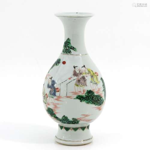 A famille verte vase