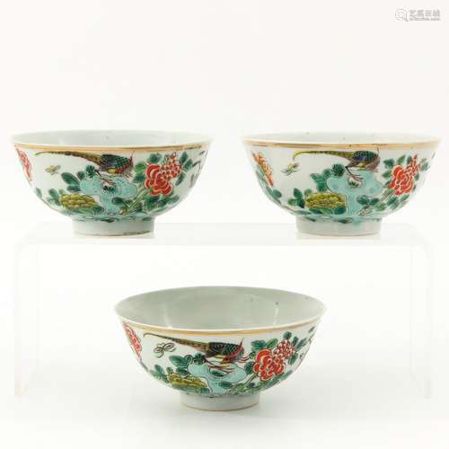 A Series of 3 Famille Verte Bowls