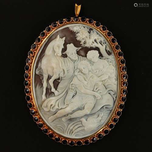 A 19th Century Cameo in 14KG Garnet Frame