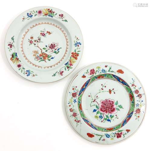 A Lot of 2 Famille Rose Plates