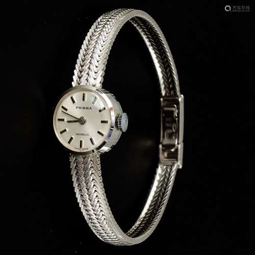 A Ladies 14KG Prisma Watch