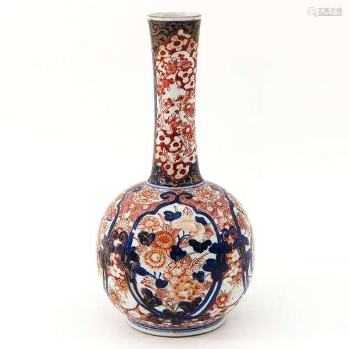 An Imari Decor Vase