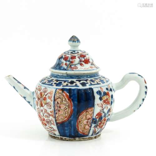 An Imari Decor Teapot