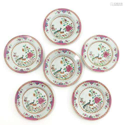 A Collection of 6 Famille Rose Plates