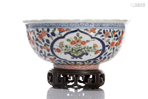 EARLY QING IMARI STYLE BOWL ON BRONZE STAND