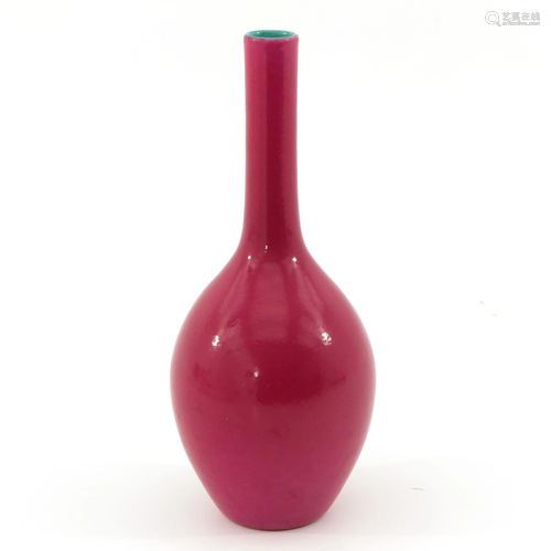 A Pink Glaze Bottle Vase