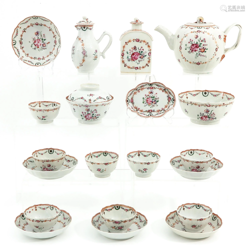 A Famille Rose Tea Service