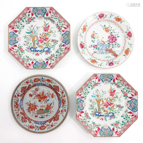 A Collection of 4 Famille Rose Plates