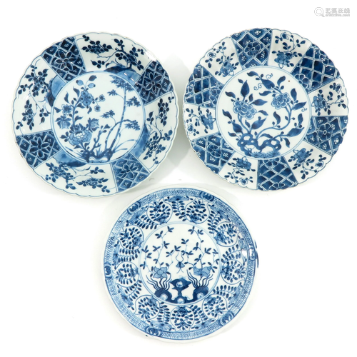 A Lot of 3 Blue and White Plates