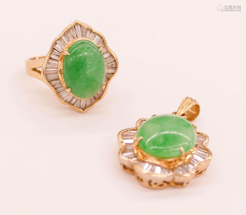 2pc Lady's 18k Jadeite and Diamond Ring/Pendant Set