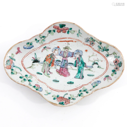 A Famille Rose Altar Dish