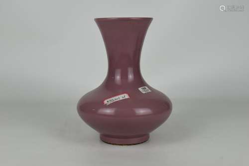 chinese ruby-red glazed porcelain vase