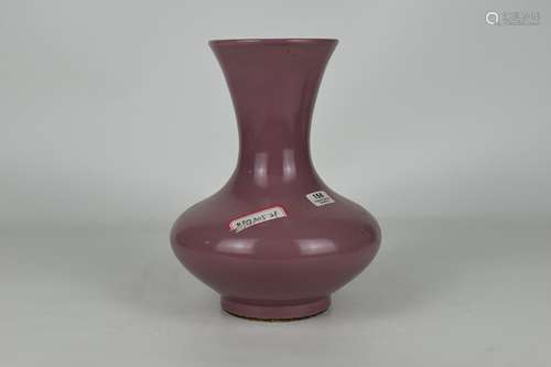 chinese ruby-red glazed porcelain vase