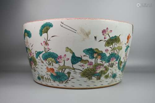 chinese famille rose porcelain foot basin