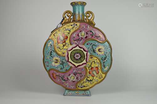 chinese famille rose porcelain moonflask