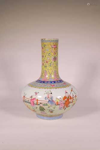 chinese famille rose porcelain vase