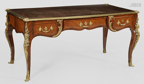 Großes Bureau plat im Louis XV-Stil