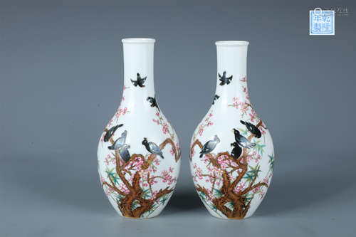 A Pair of Famille Rose Bird-and-Flower Guanyin Vase