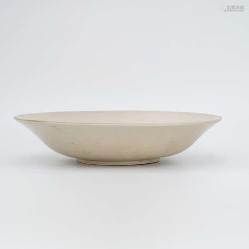 Ding Ware Lotus and Mandarin Duck Dish