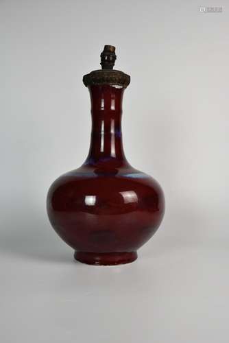 An Altar-red Flambe Glazed String Pattern Vase