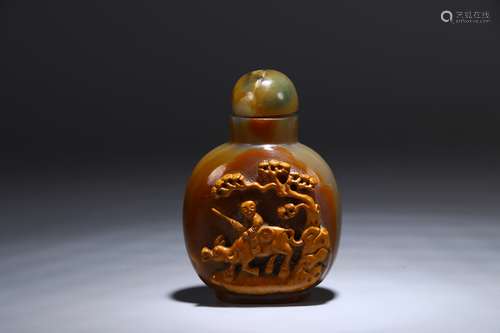 An agate Snuff Bottle